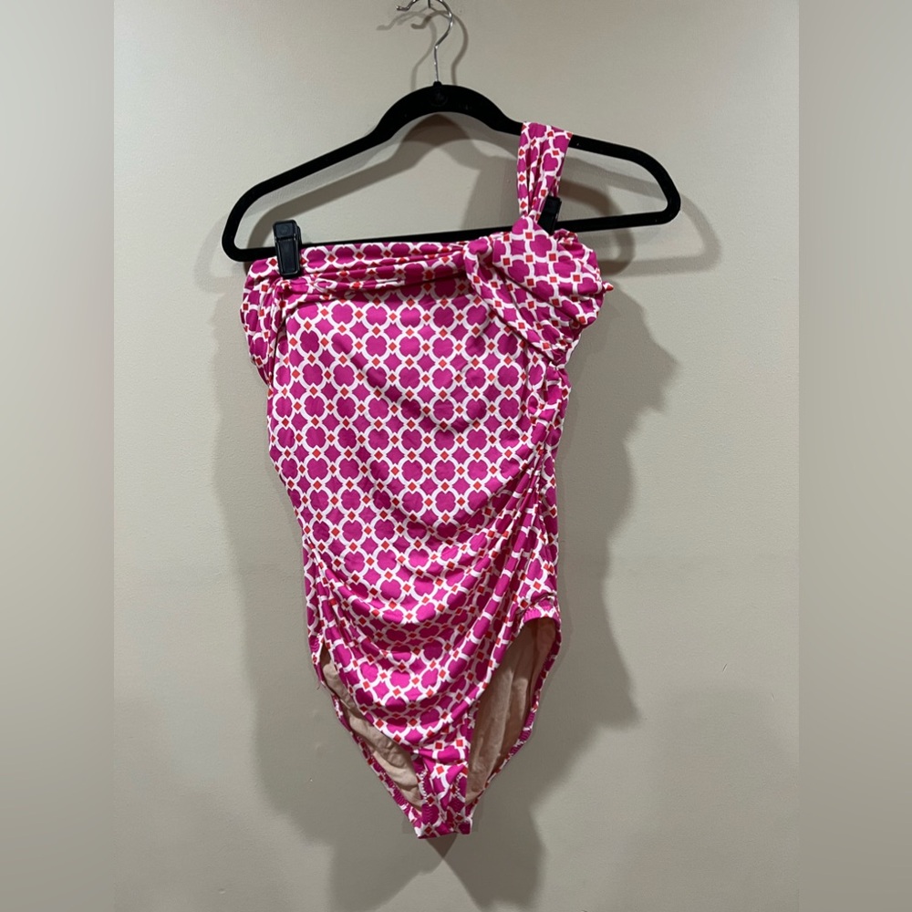 Garnet Hill ruched front & sides swimsuit. Pink/white. Size 12. NWT